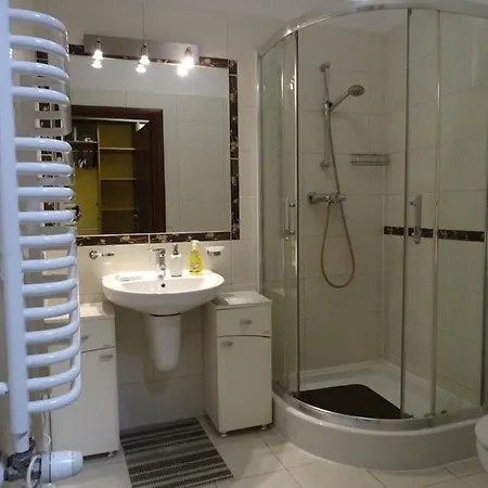 Radowid 14 W Centrum Z Basenem Апартаменты *